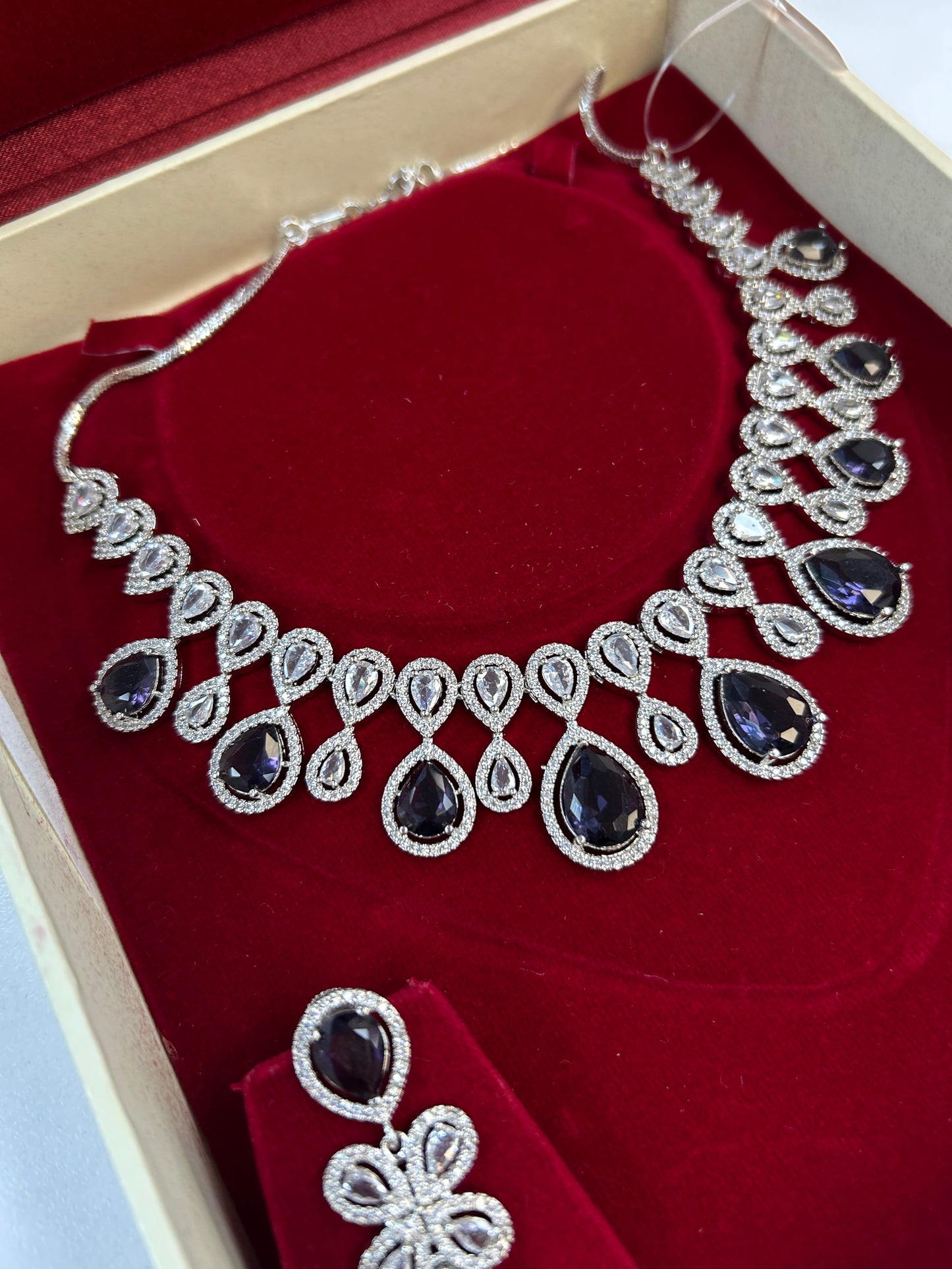 Purple : AD Necklace set
