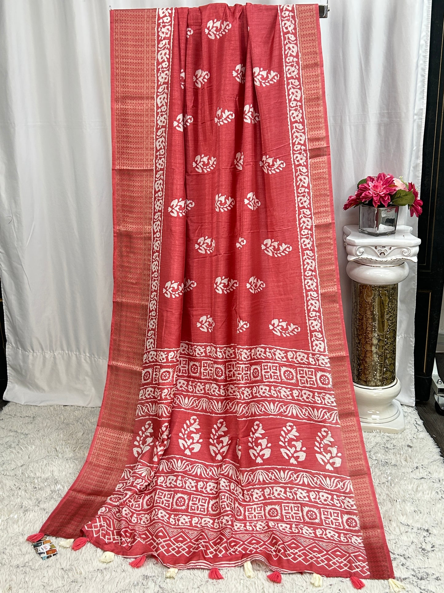 Dola silk saree