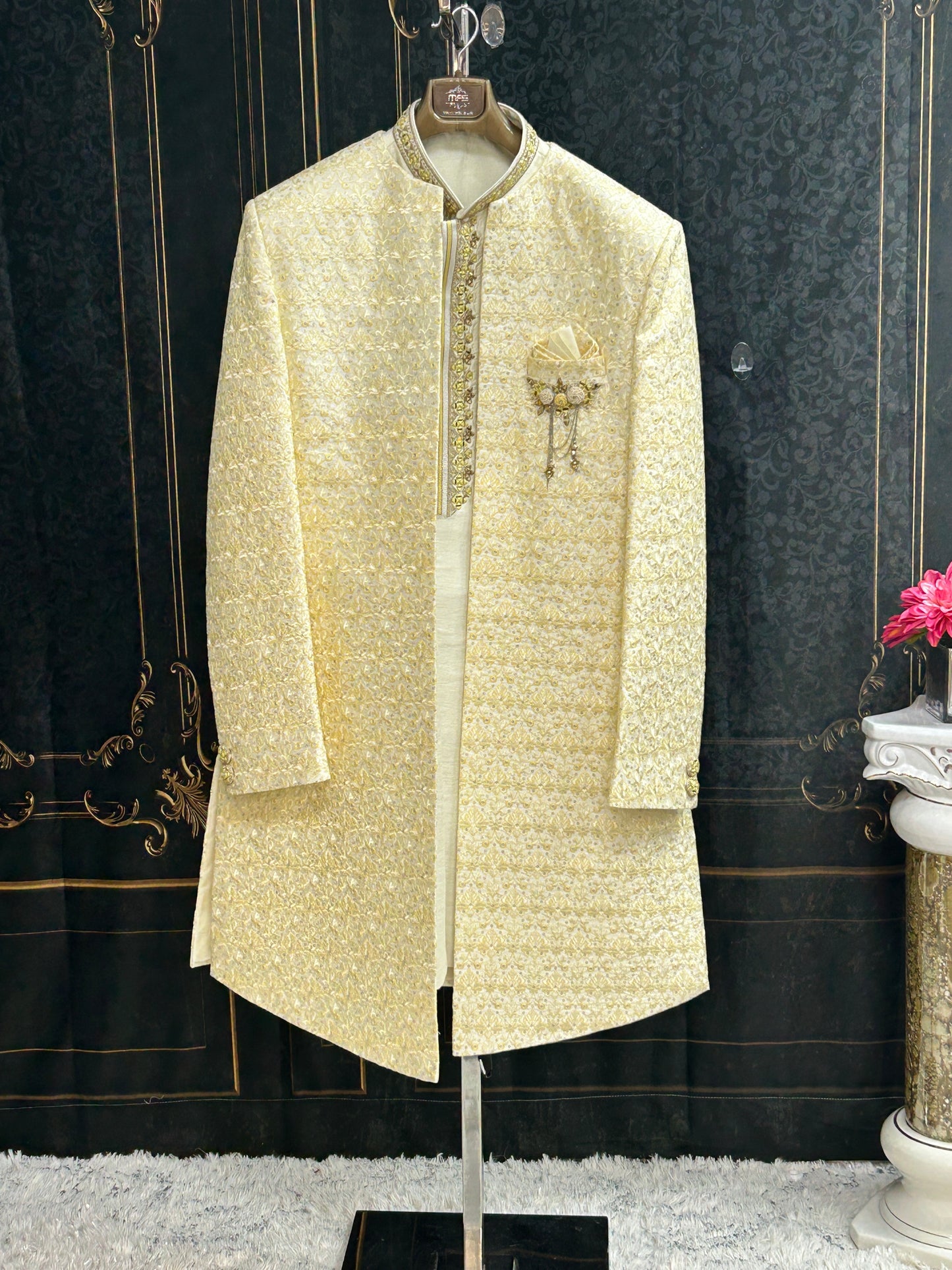 Off white sherwani set / men’s kurta