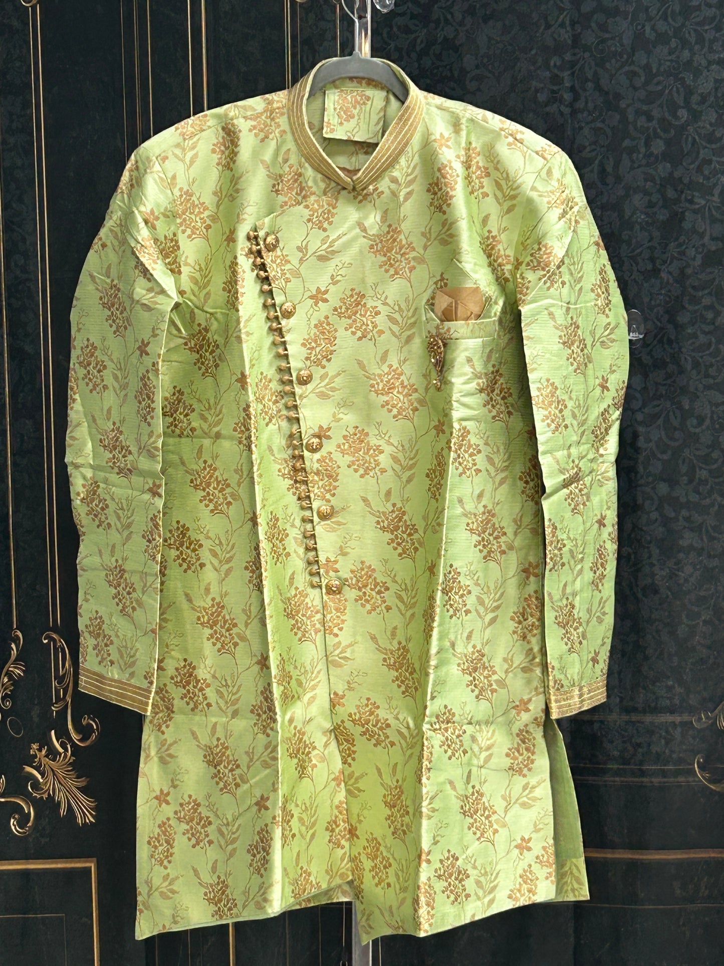 Lightweight sherwani set / men’s kurta
