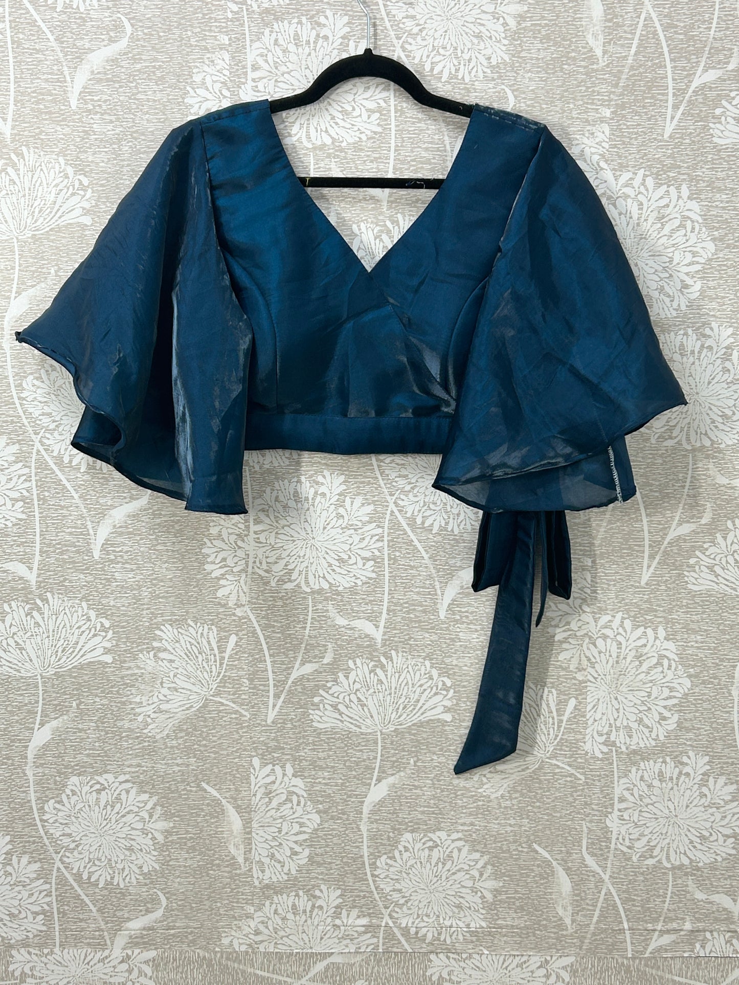 Butterfly sleeves blouse