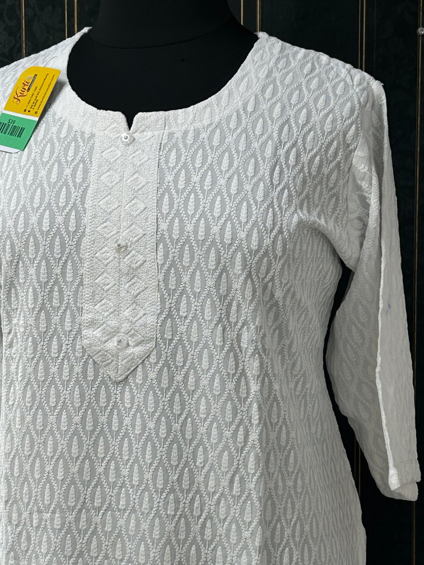 White chikankari kurti : Size 50