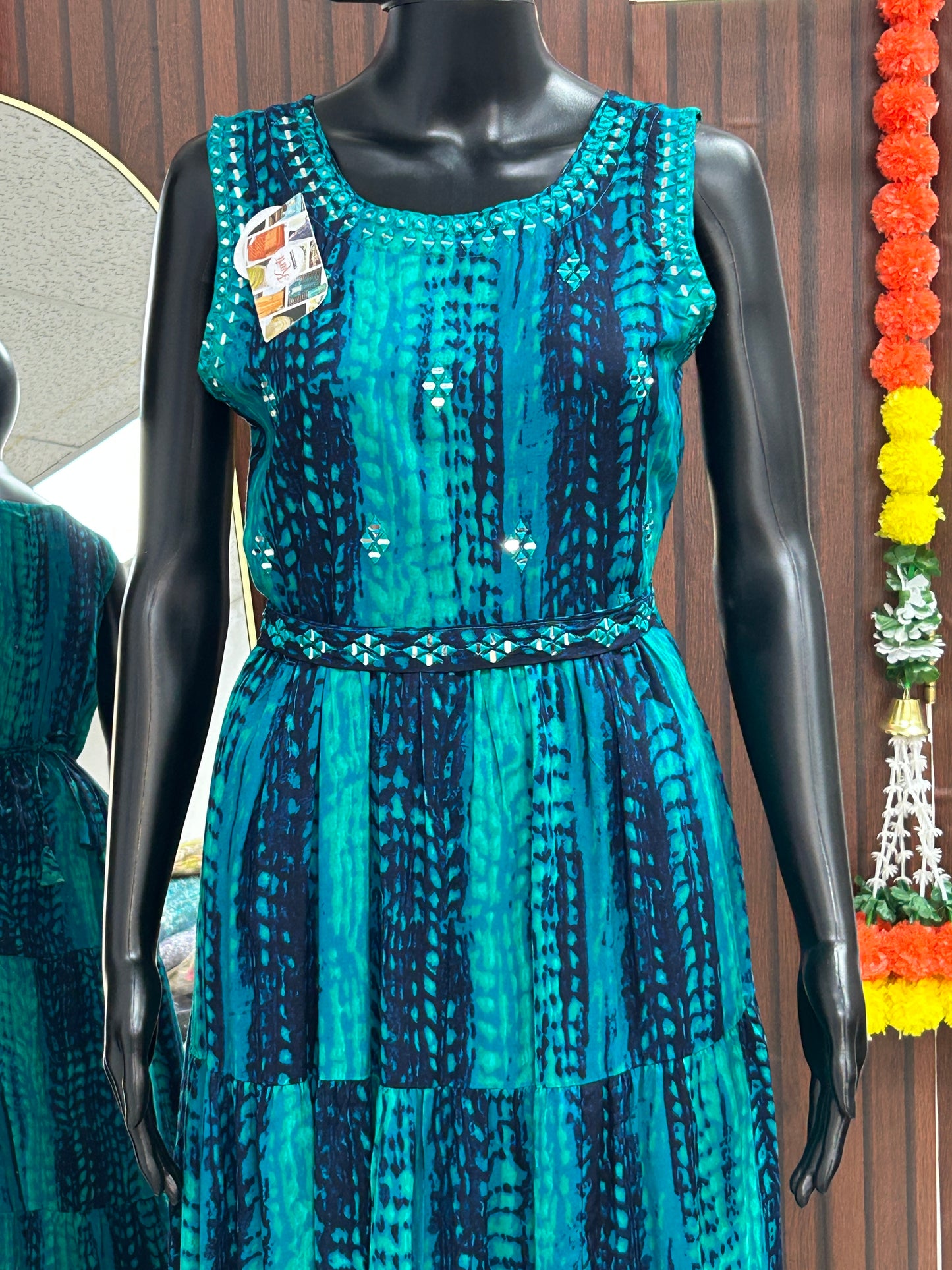 Rayon long kurti : shibori print