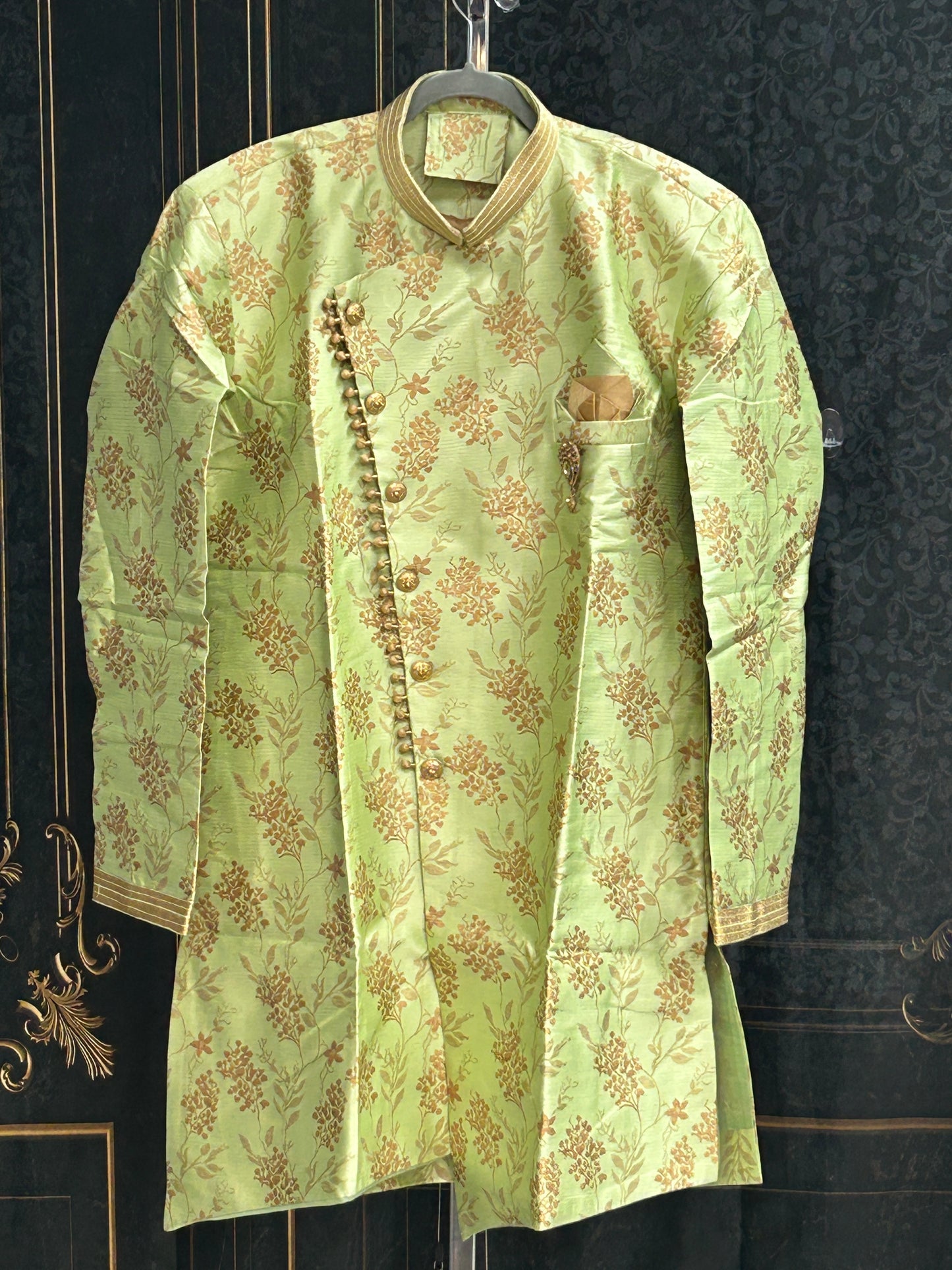 Lightweight sherwani set / men’s kurta