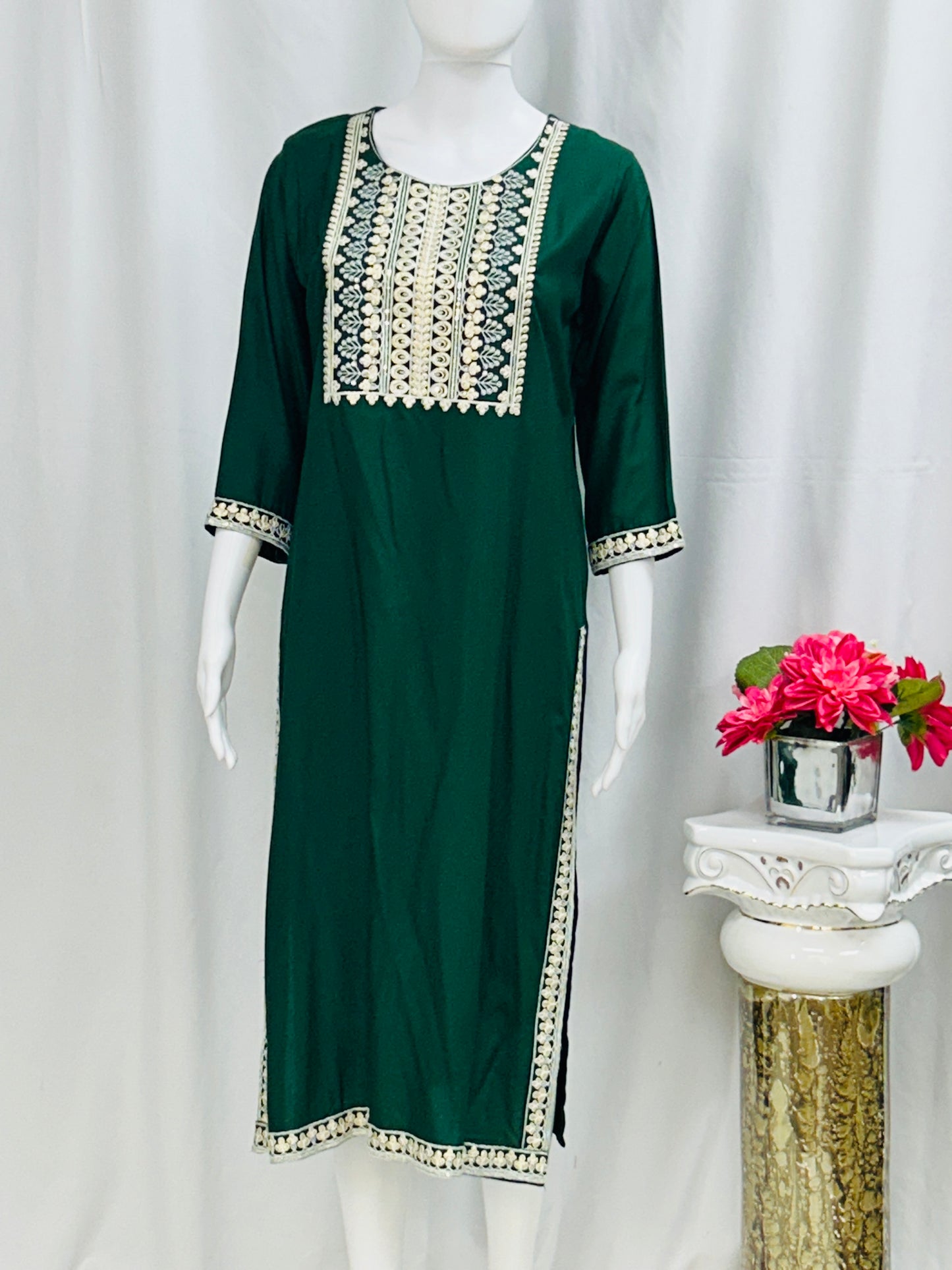 Rayon Kurti