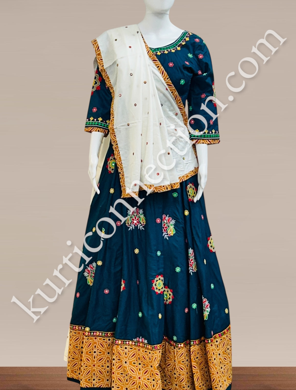 Cotton chaniya choli set for garba / lehenga choli