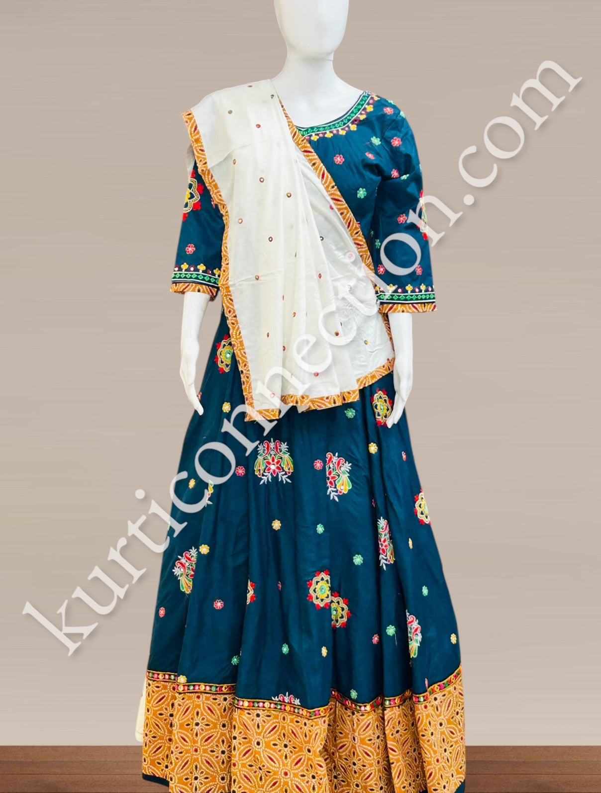 Cotton chaniya choli set for garba / lehenga choli