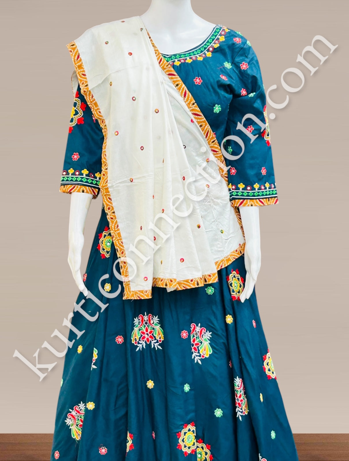 Cotton chaniya choli set for garba / lehenga choli