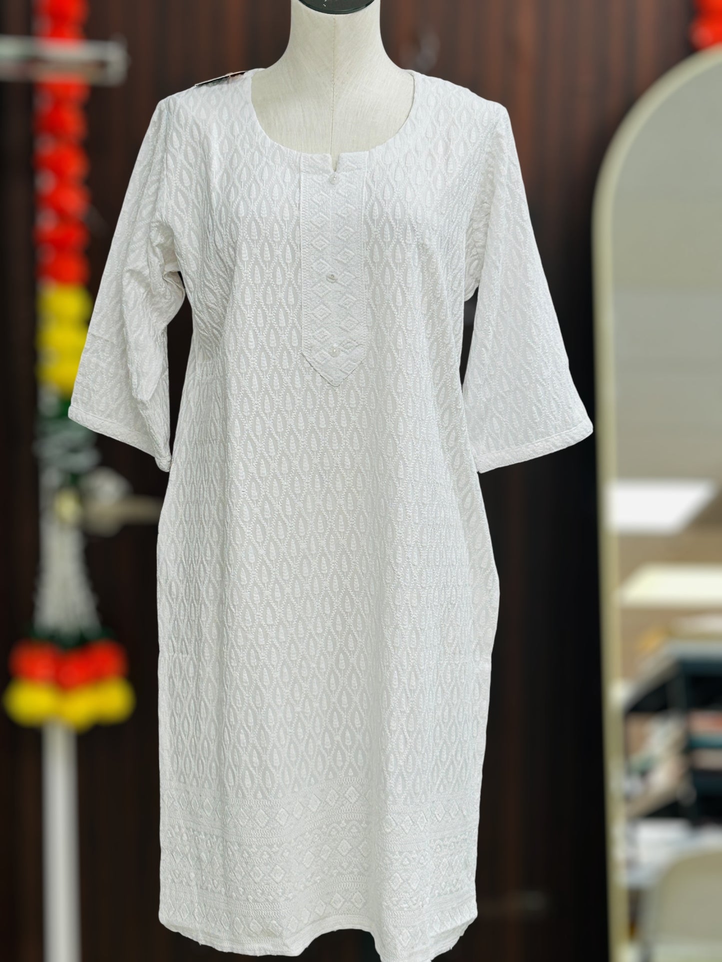 Cotton chikankari kurti