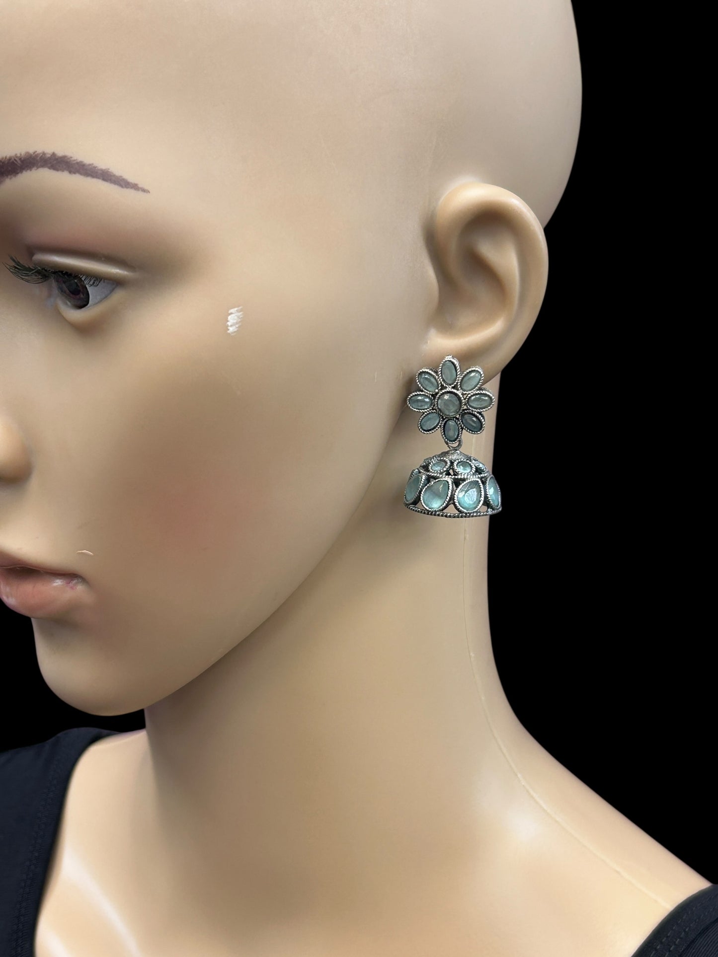 Small size jhumki
