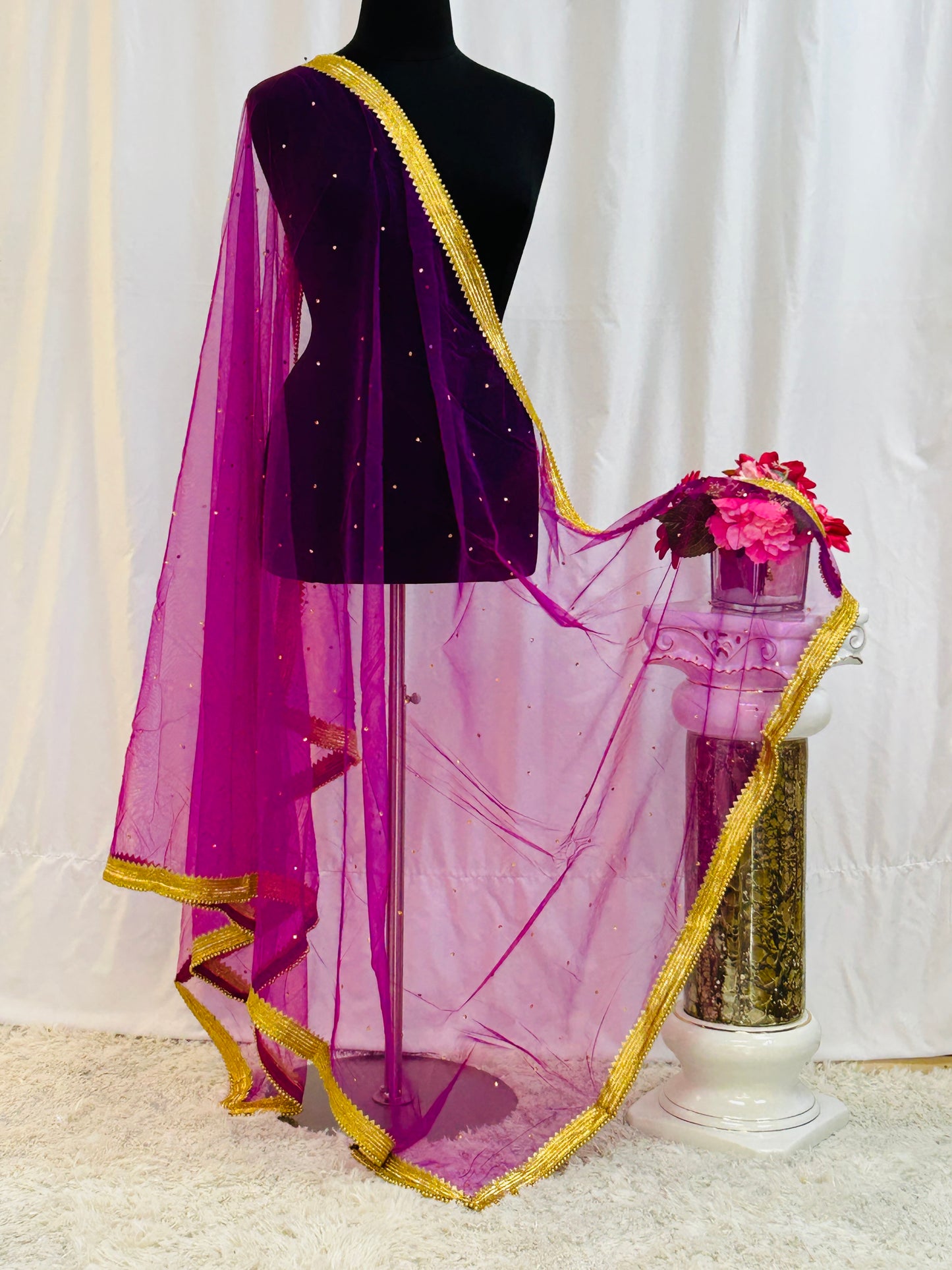 Dark pink dupatta