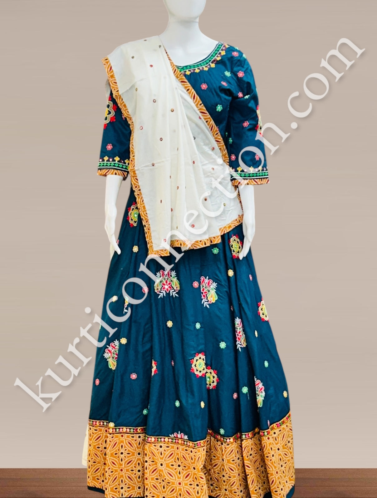 Cotton chaniya choli set for garba / lehenga choli
