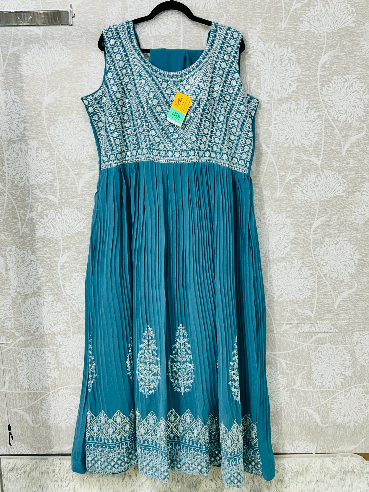 Party wear long kurti set