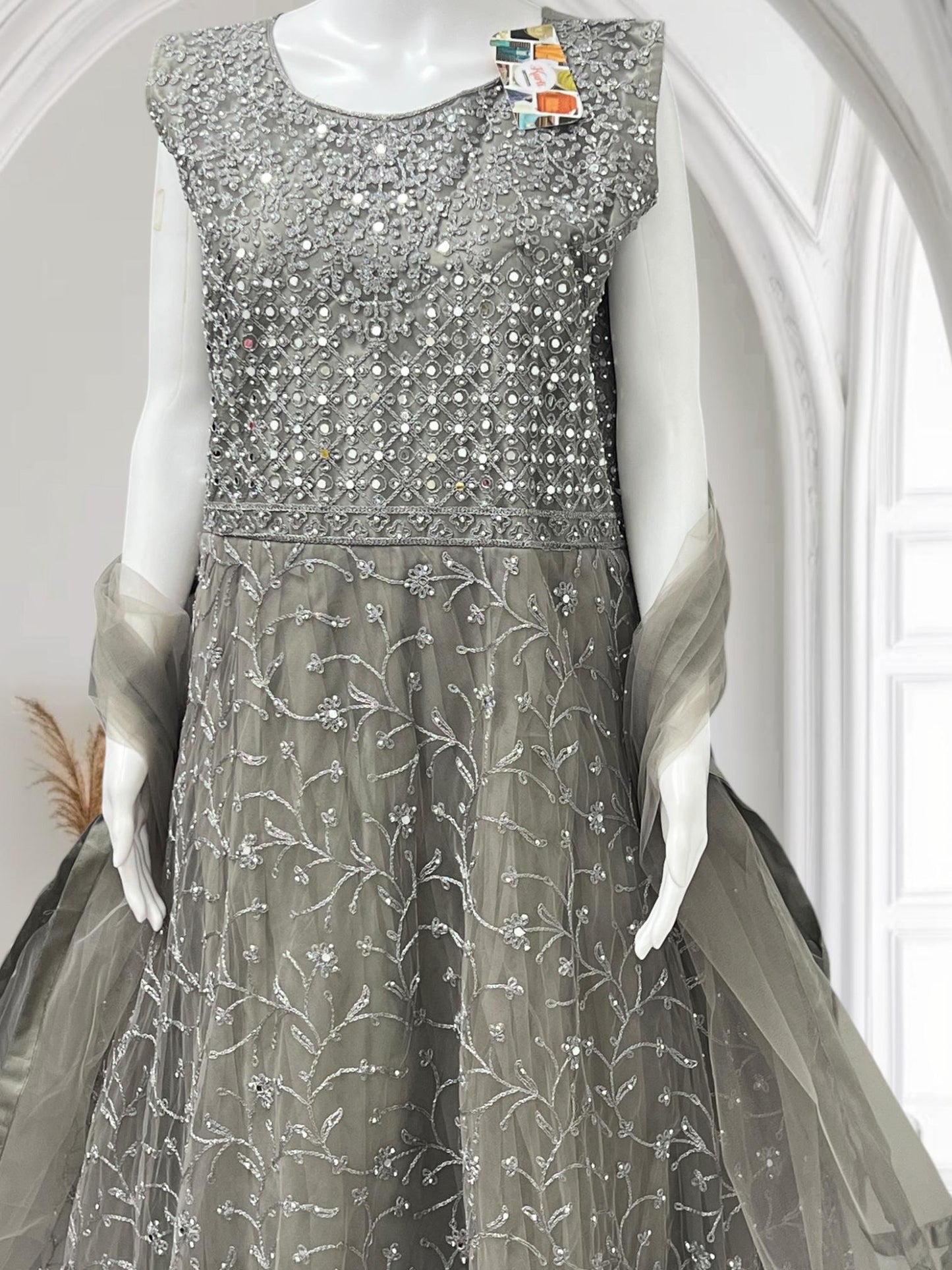 Heavy party wear gown