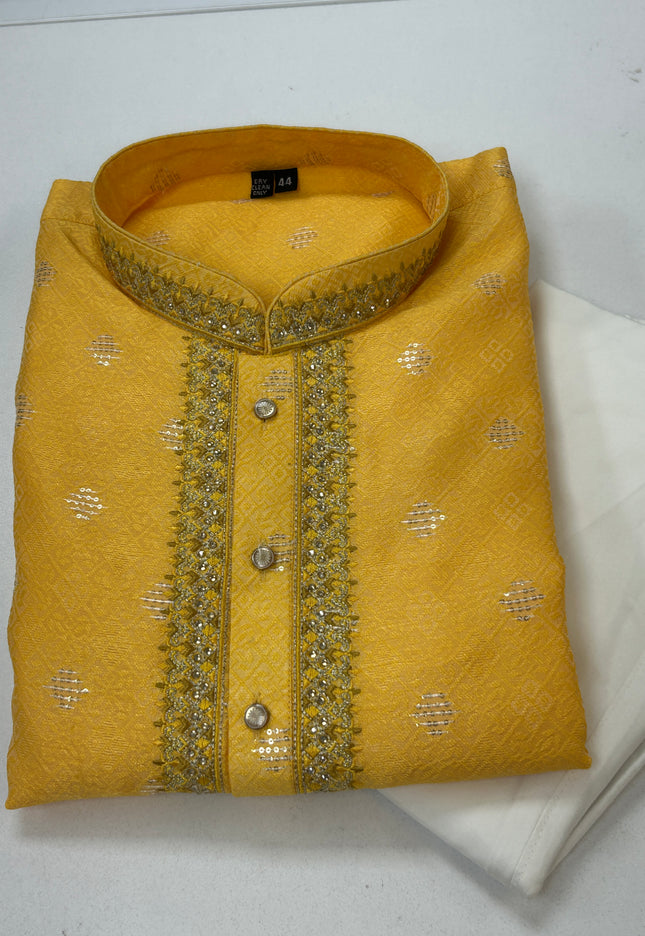1047C0CE-5504-42B8-BB3A-72263A1BD227 - Kurti Connection USA