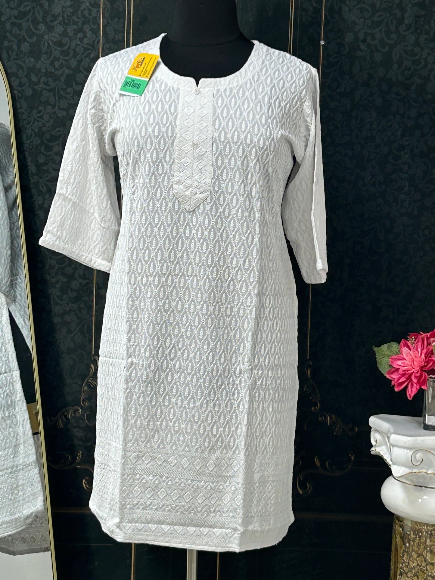 White chikankari kurti : Size 50