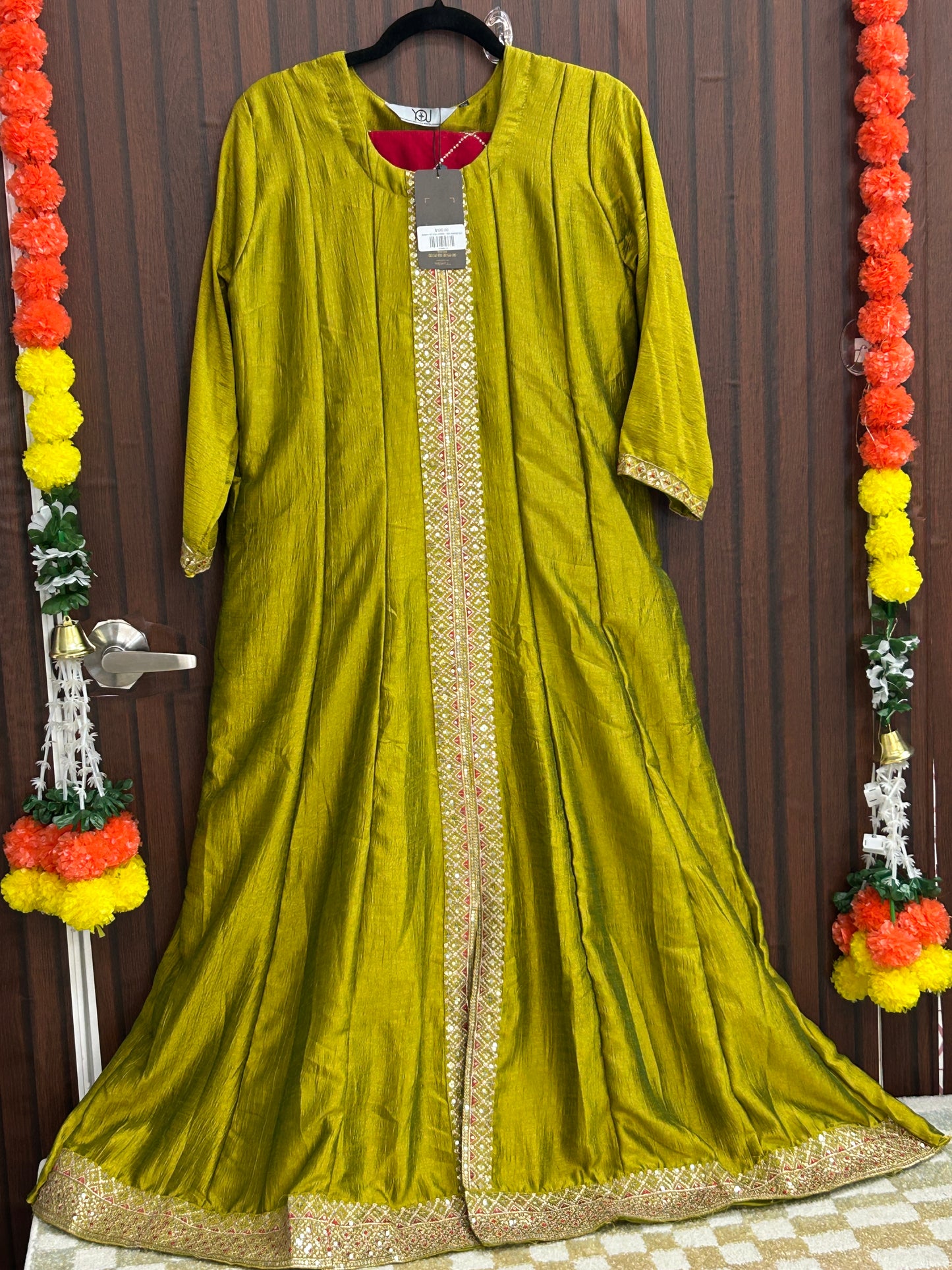 1F6011A8-B1D7-44EA-A9F8-4A5BAC5C2FF9 - Kurti Connection USA