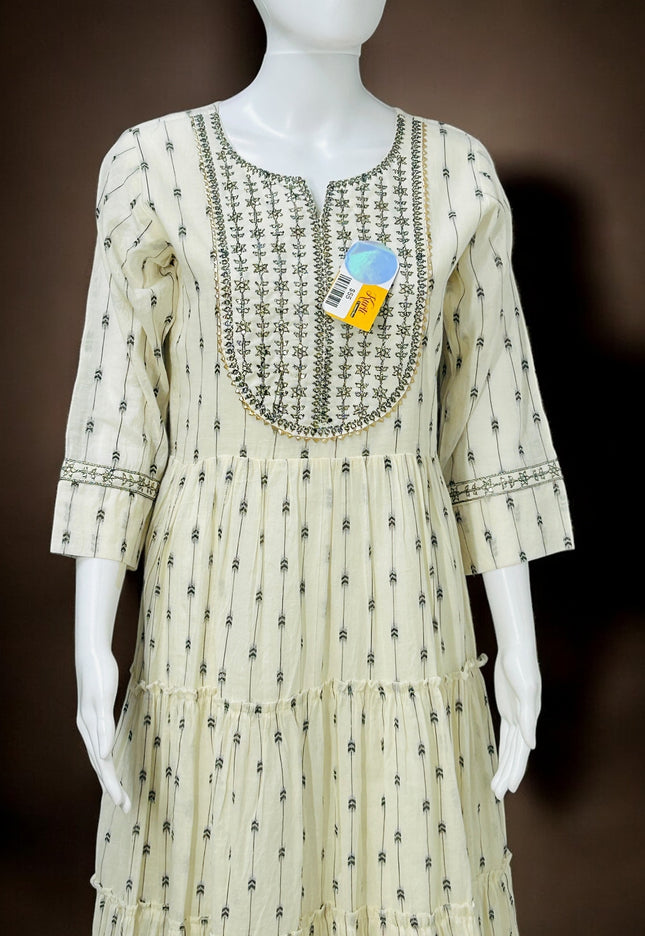 2558EFE8-919A-43AA-BF3F-9A2BB09C2A7A - Kurti Connection USA