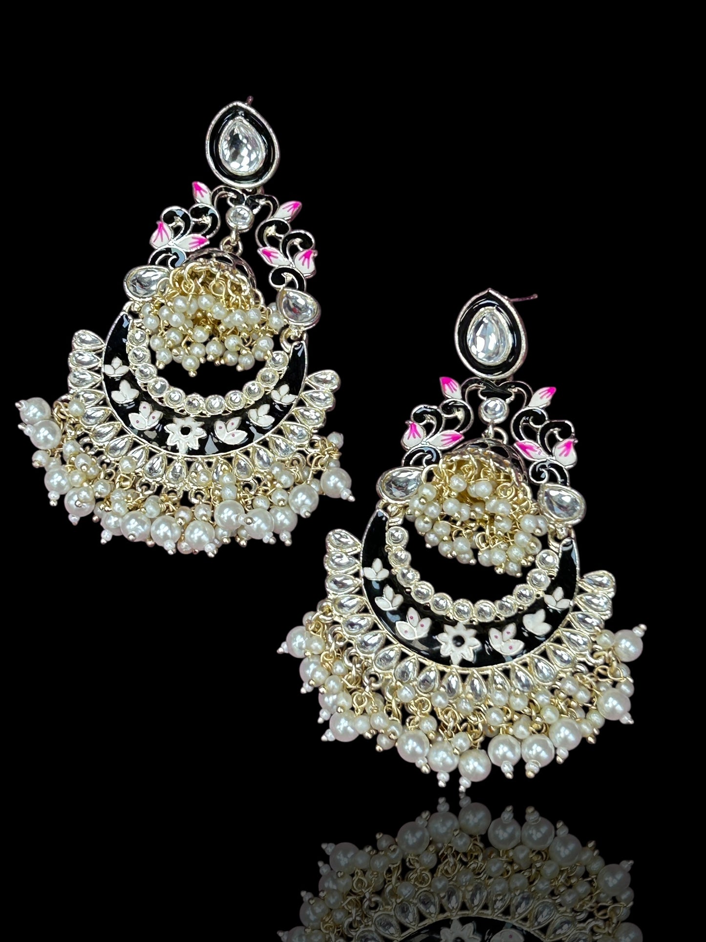 Black chandbali earrings
