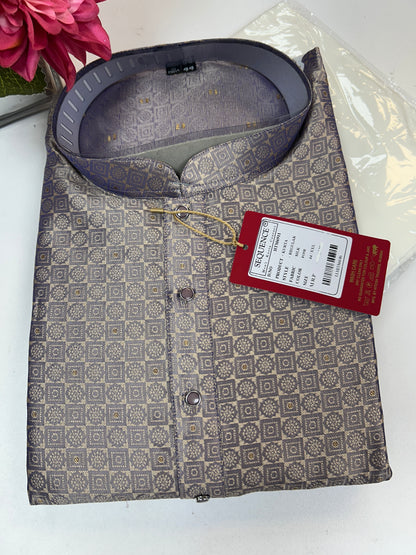 Silk kurta set