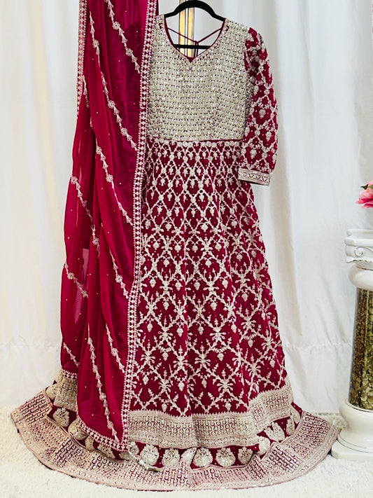 Heavy party wear dress
