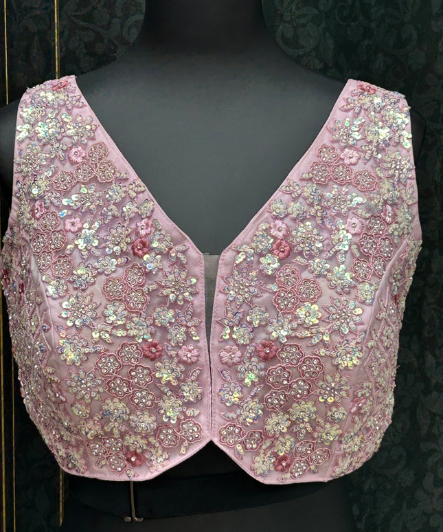 Pink blouse : sleeves available