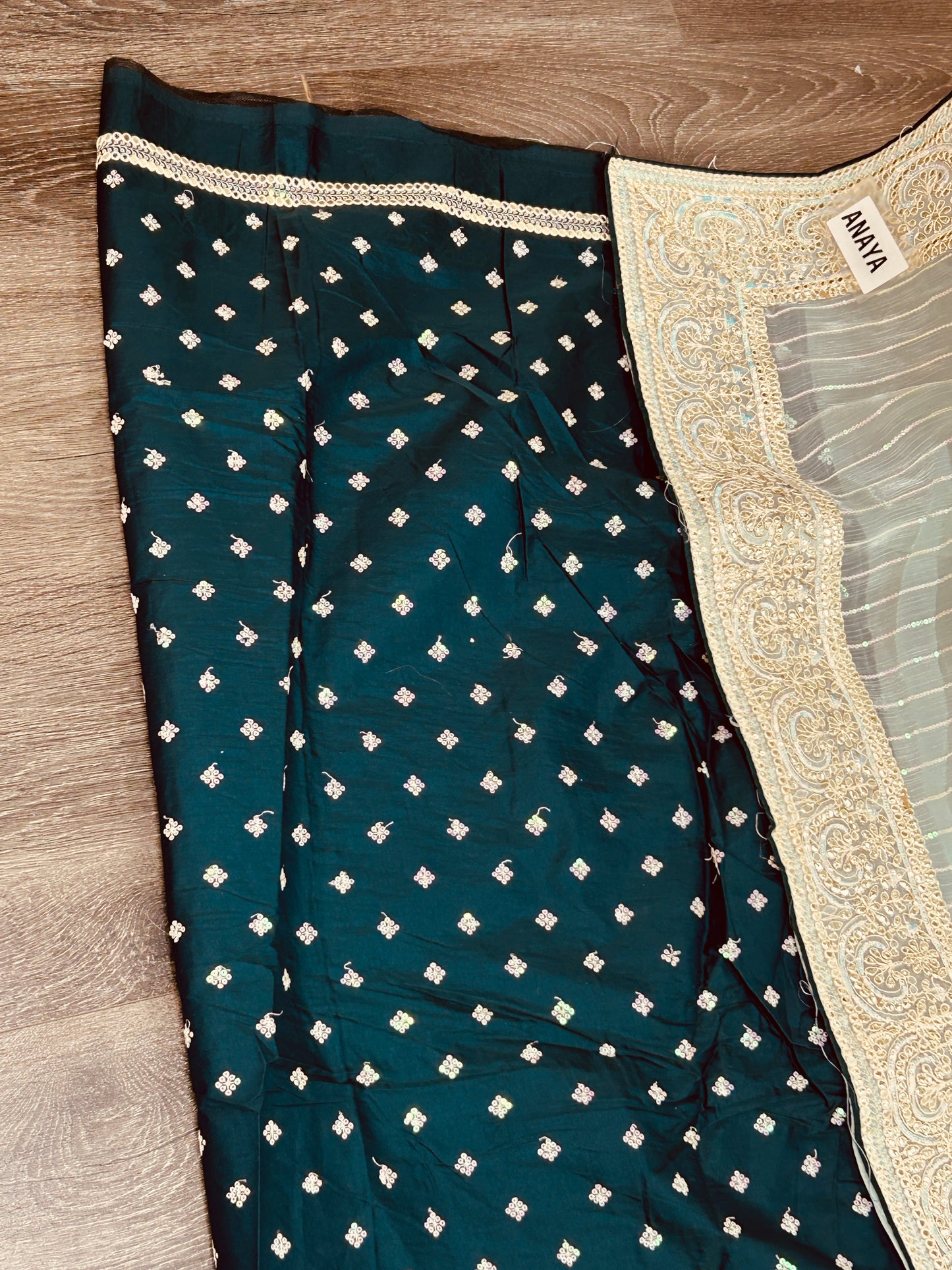 Tissue silk saree with contrast blouse piece