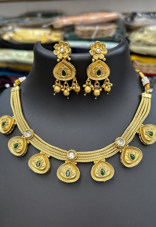 4AAE3AD5-67BB-4D41-927E-866DE36660BE - Kurti Connection USA