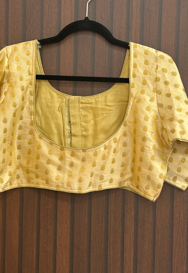 50B9FC11-35E1-4048-84F1-99F434AAE361 - Kurti Connection USA