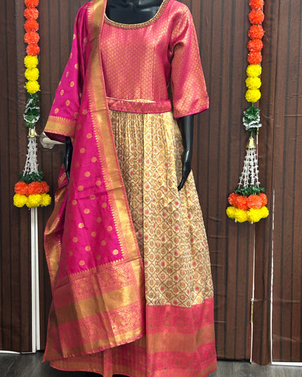 5597710A-2FBD-403B-9F98-C0317C1A9960 - Kurti Connection USA