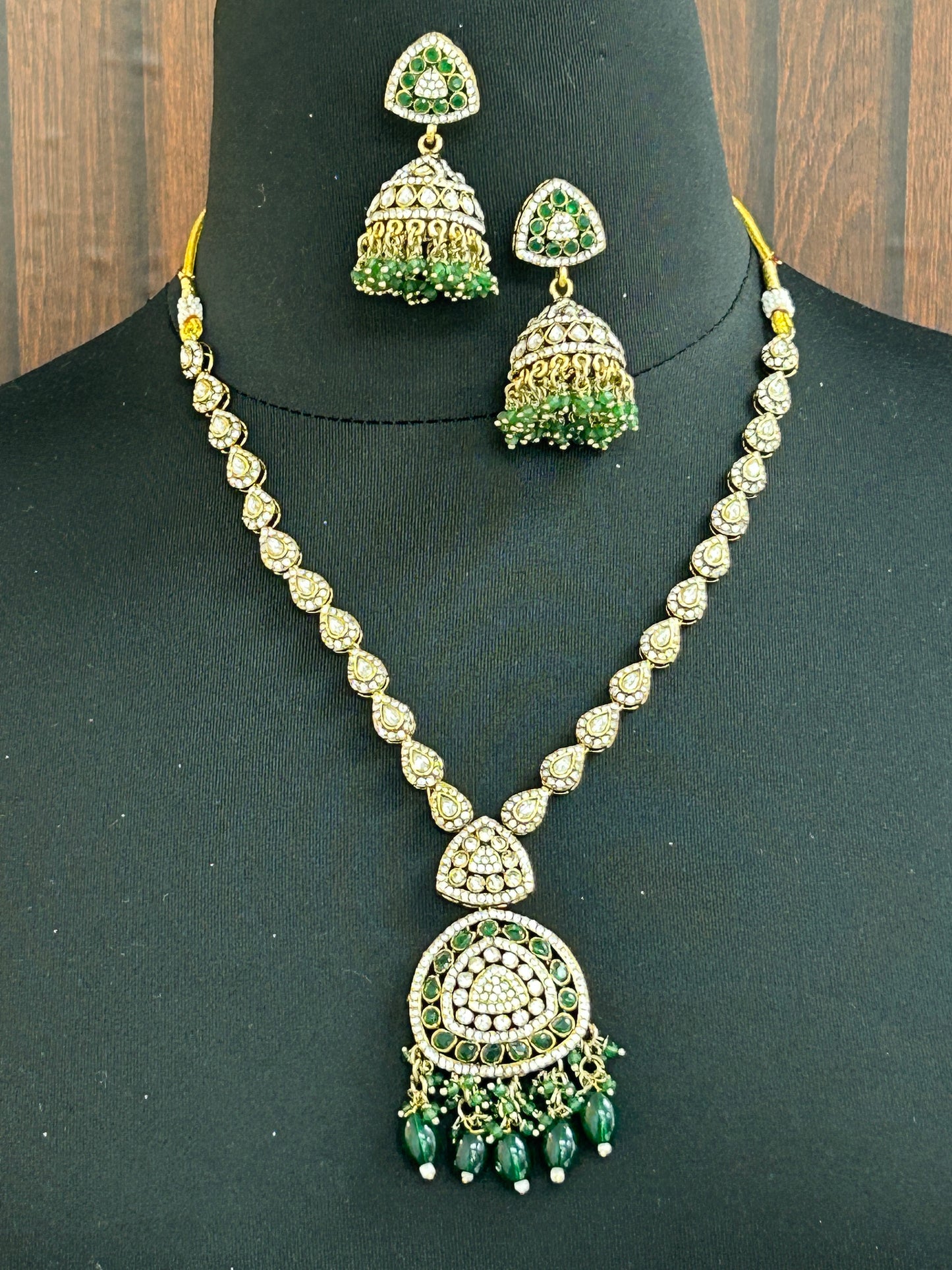 Victorian necklace set