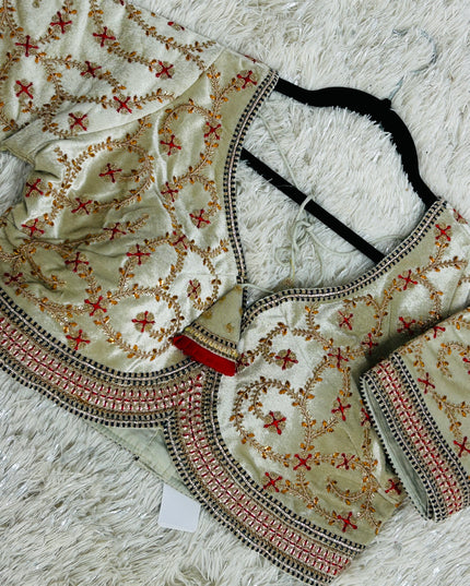 5E0B9331-A7DF-4395-BA91-FA57D9B9C07E - Kurti Connection USA