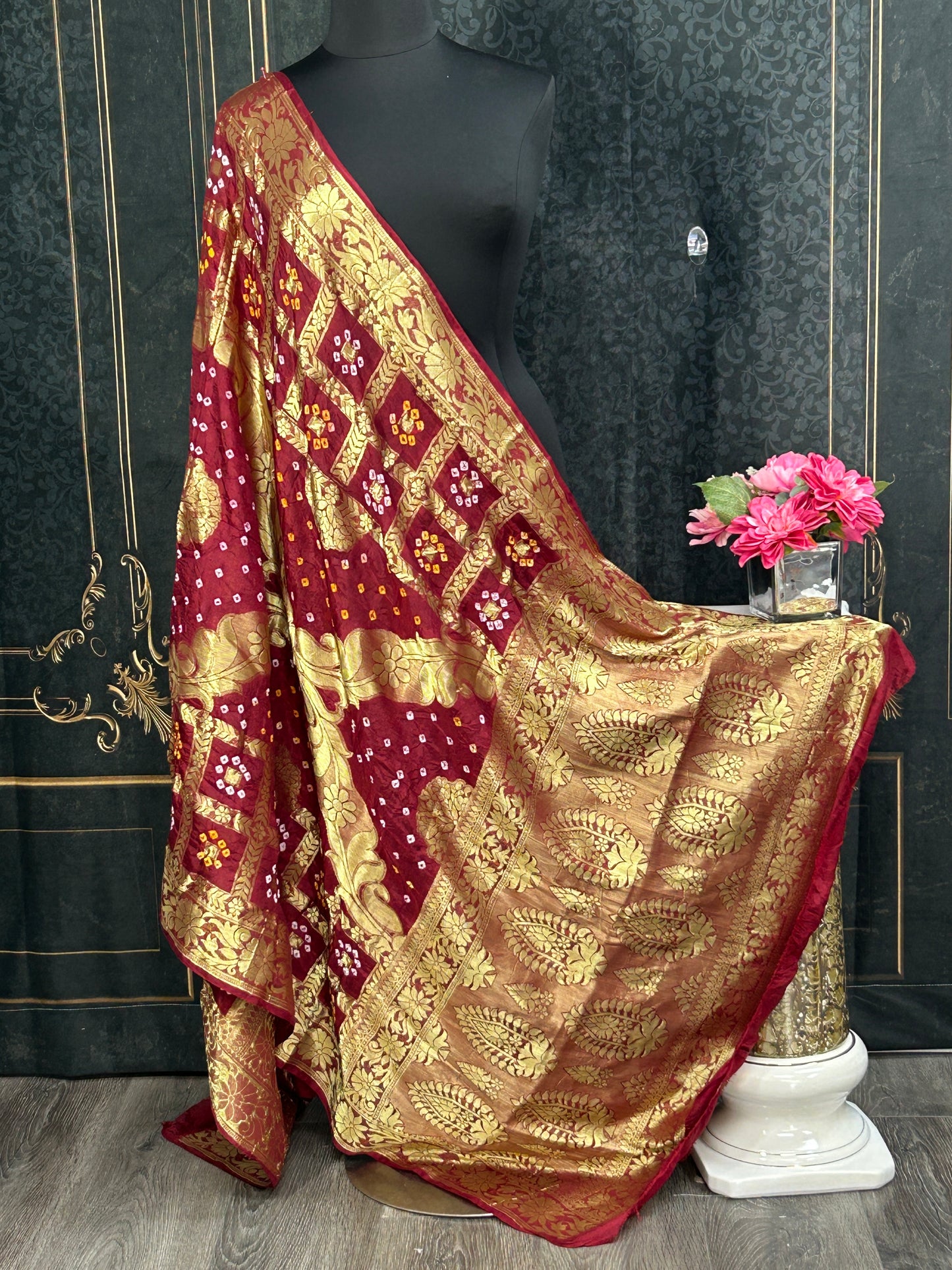 Maroon Bandhani dupatta: gharchola