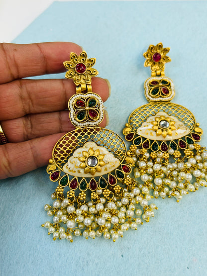 Lightweight earrings