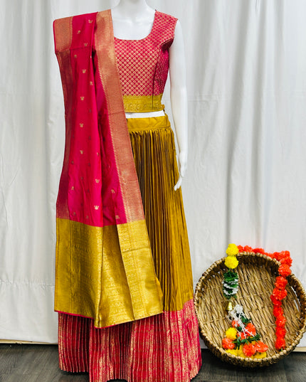 73EC47F3-4974-4BC7-A4BB-41F181EF6E8E - Kurti Connection USA