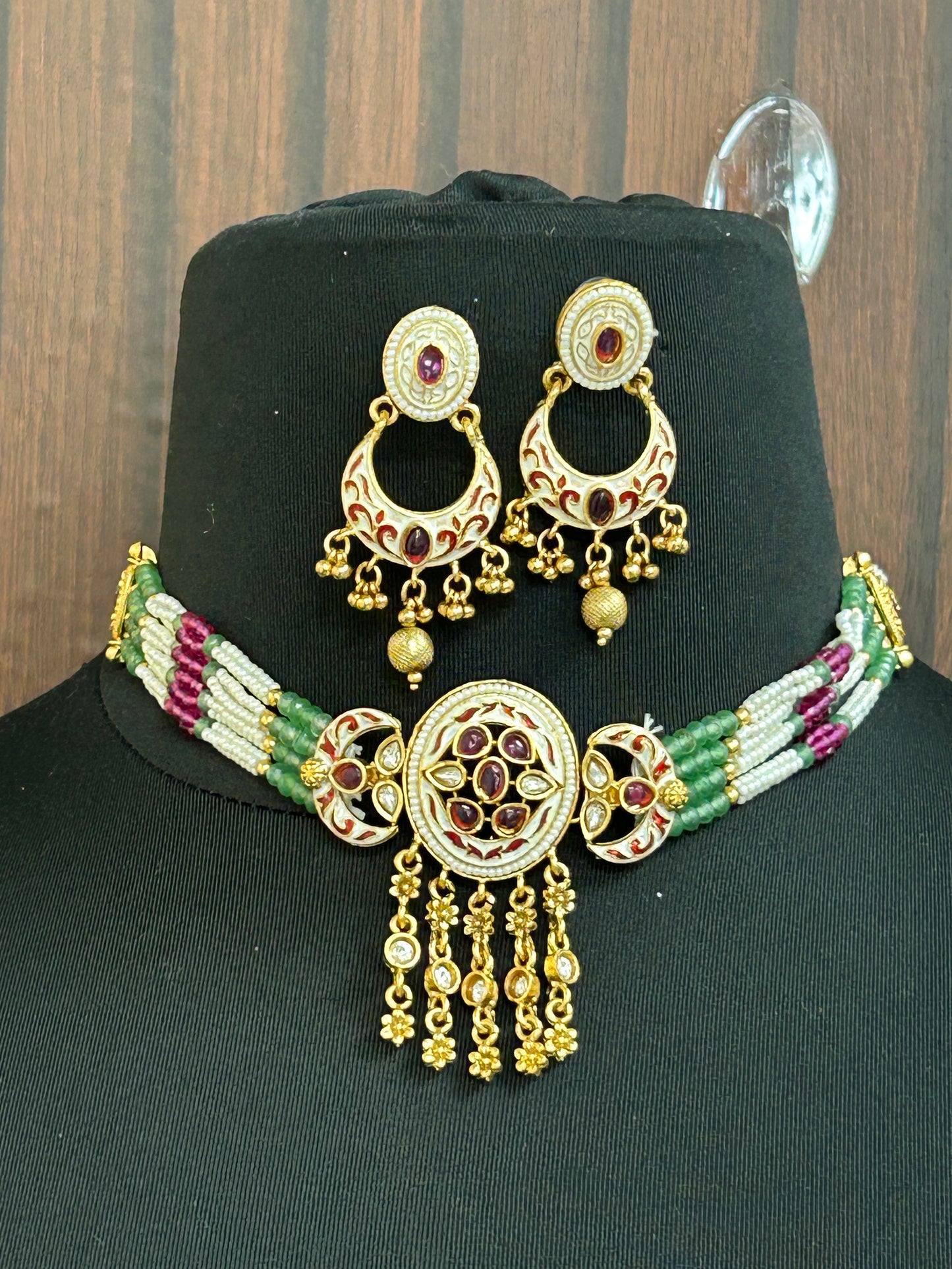 Choker necklace set
