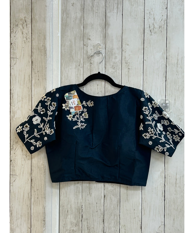 Boat neck blouse
