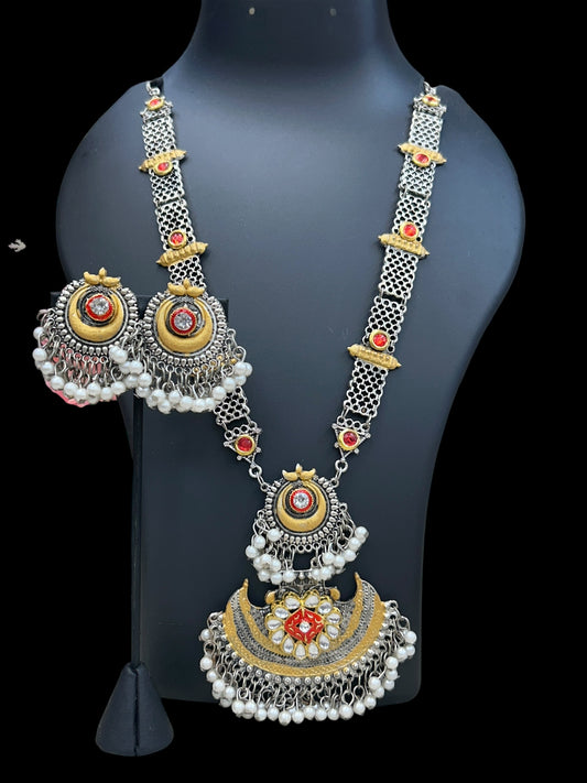 Dual tone necklace set