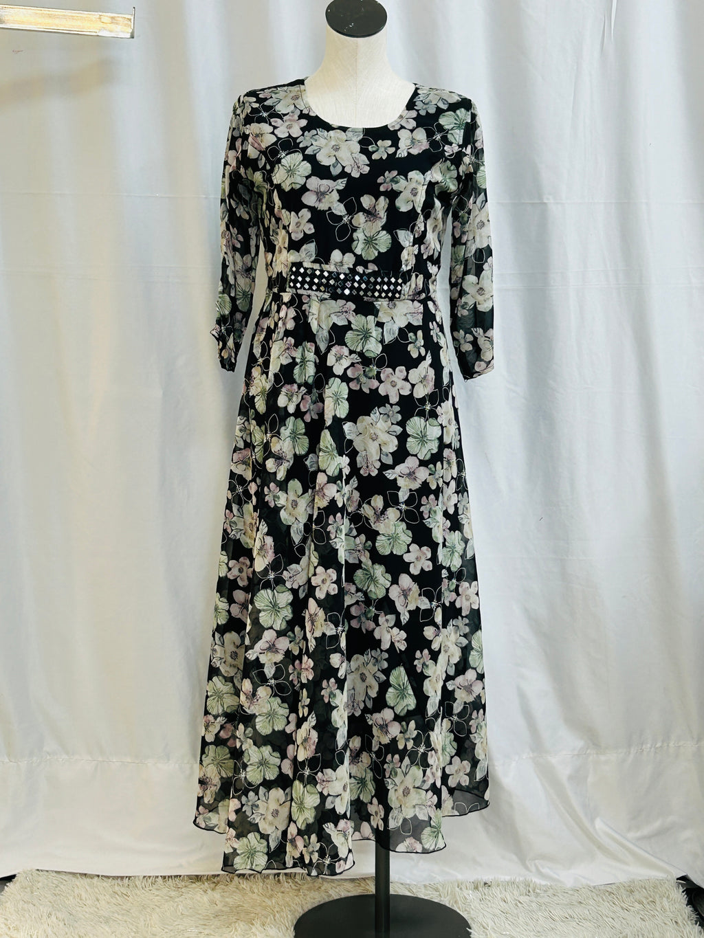9F354BC8-74F1-48FF-9E56-9F10DF988A44 - Kurti Connection USA