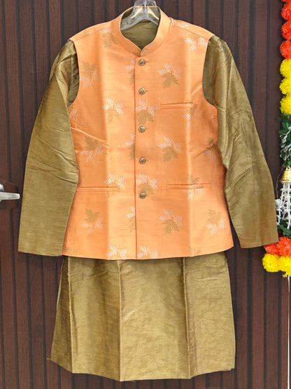 Kurta set with jacket