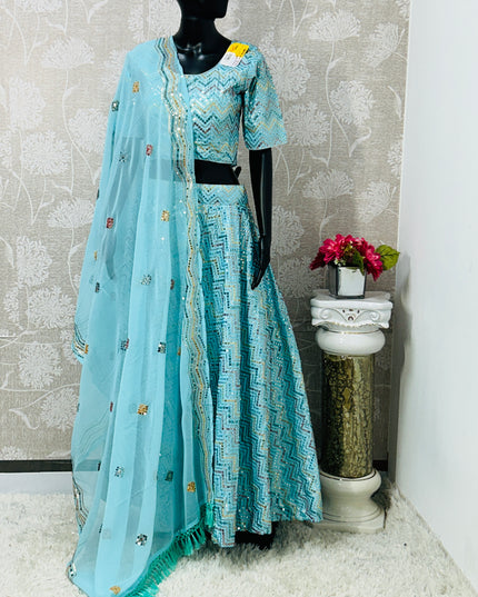 A7018057-7AA8-4D5D-BBE8-031DB4AC1A84 - Kurti Connection USA