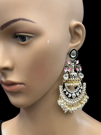 Black chandbali earrings