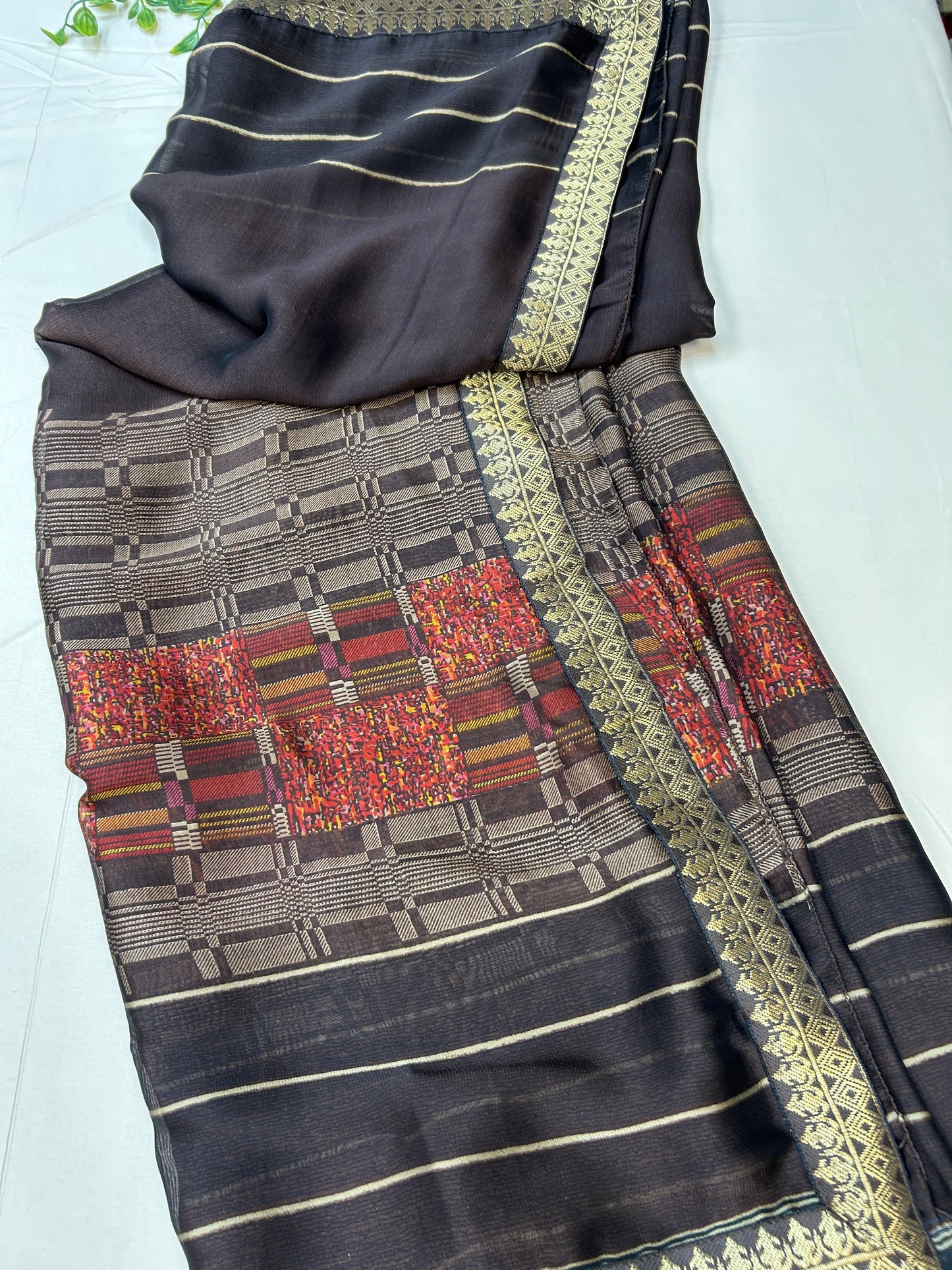 Chiffon silk saree