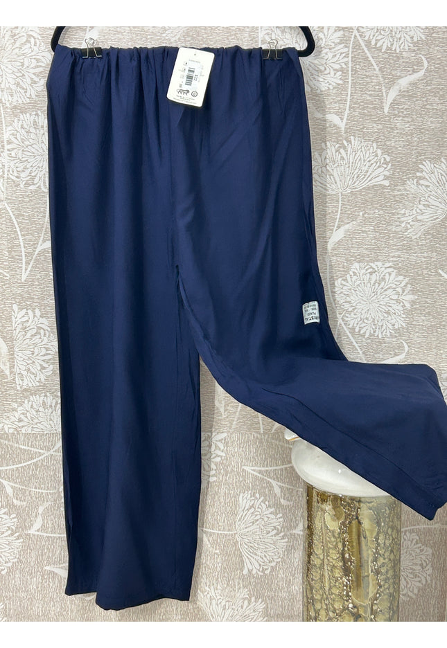 B4134C8D-7B01-4015-A20D-504493D21F62 - Kurti Connection USA