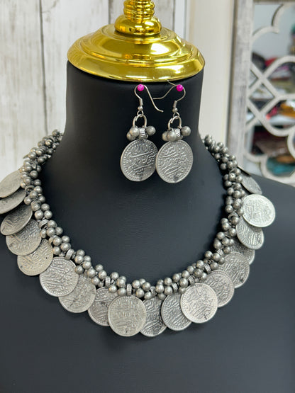 Oxidized silver necklace set