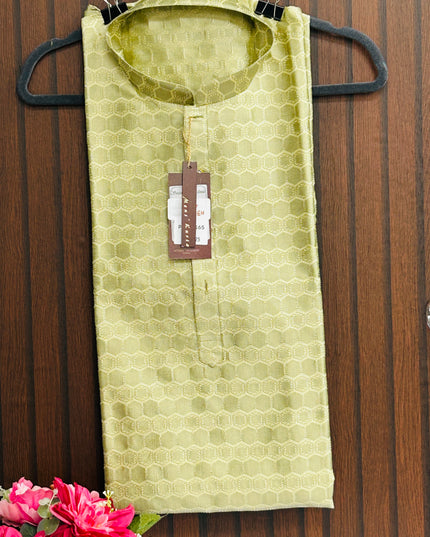 B9670FD0-1BF0-48CA-8217-7D14E7CBBCB9 - Kurti Connection USA
