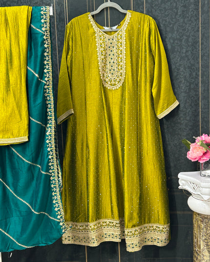 B9DA677D-D798-41BC-A004-369BAD3D955D - Kurti Connection USA