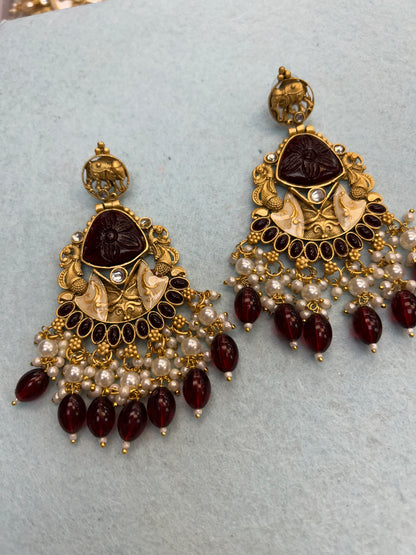 Antique gold finish earrings