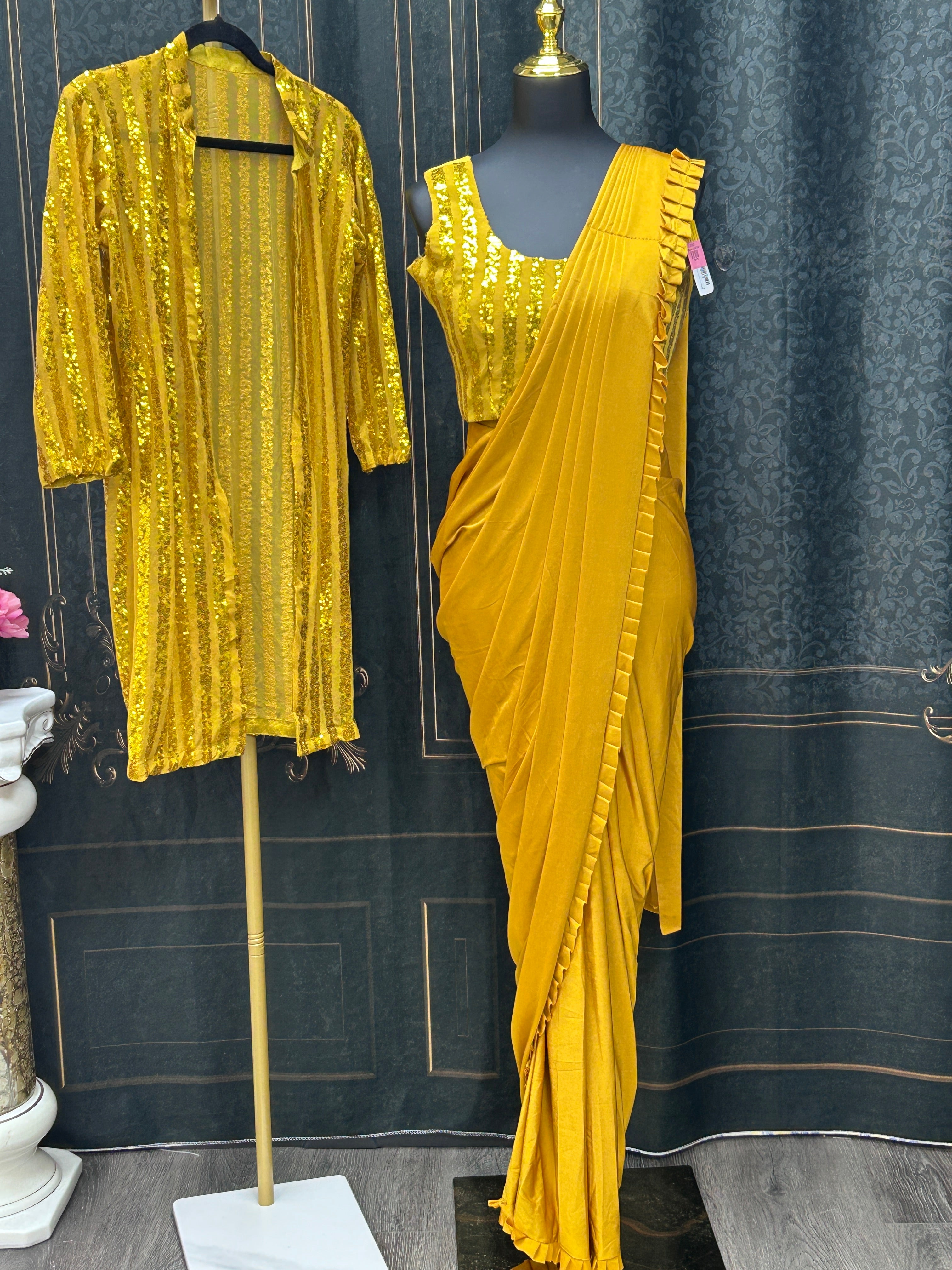 Readymade saree