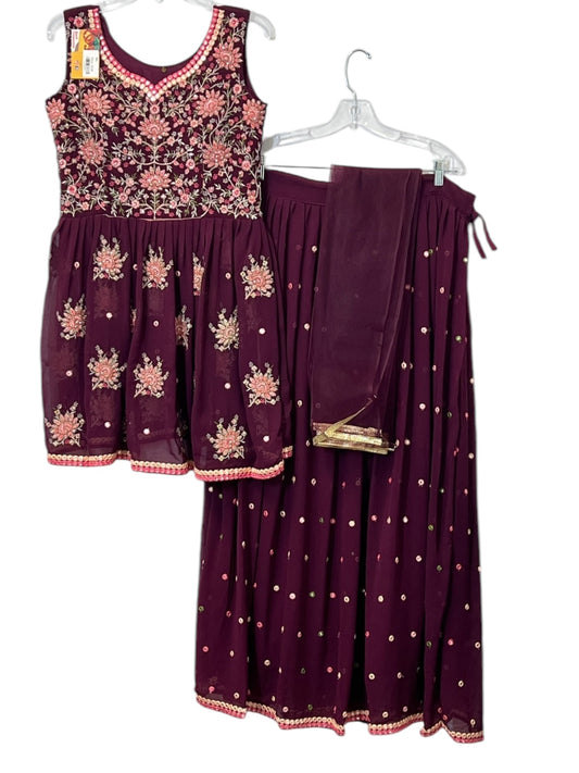 Meera : Kurti with lehenga